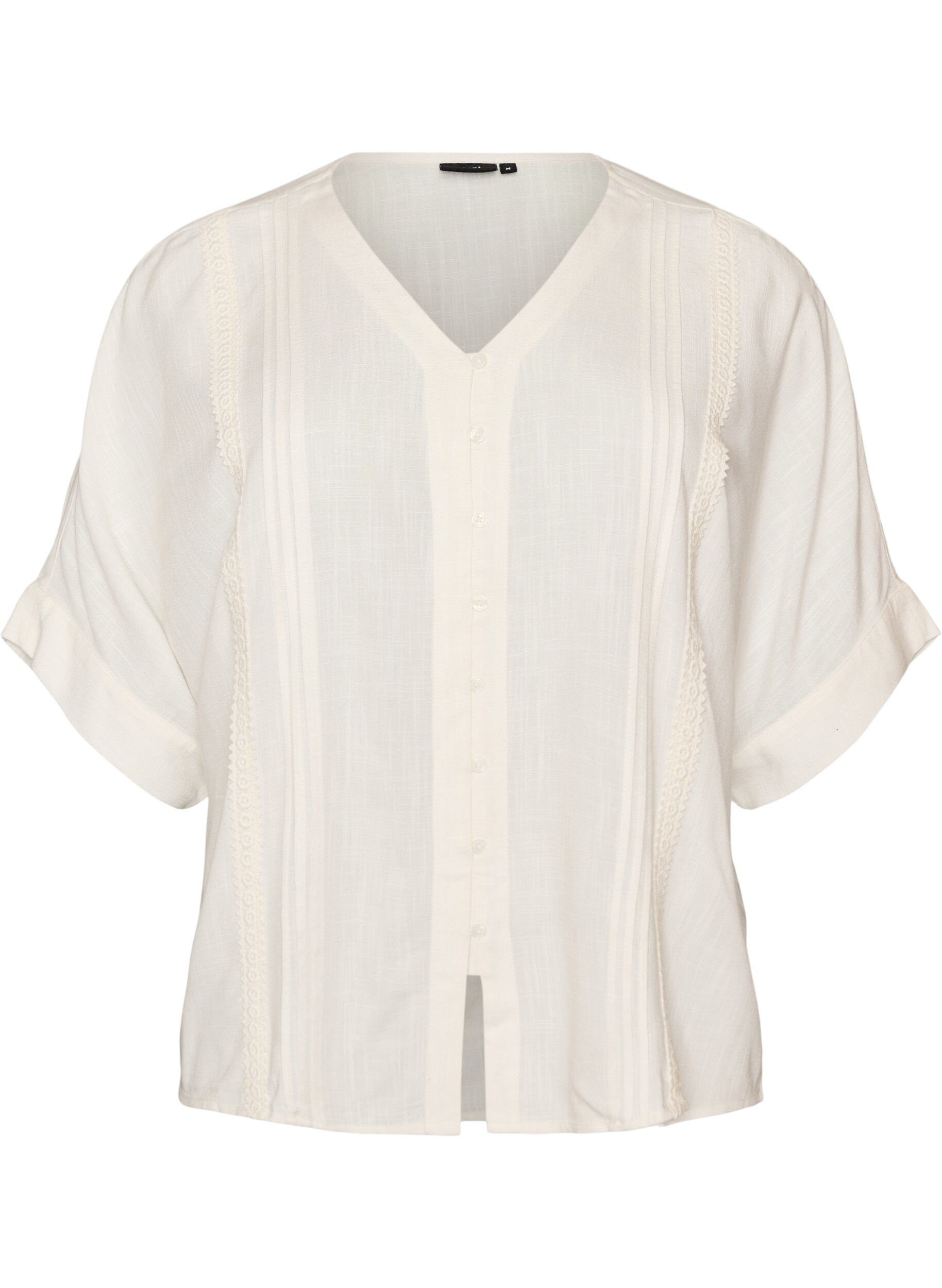 Viskosebluse mit Crochet-Besatz und Kn&ouml;pfen