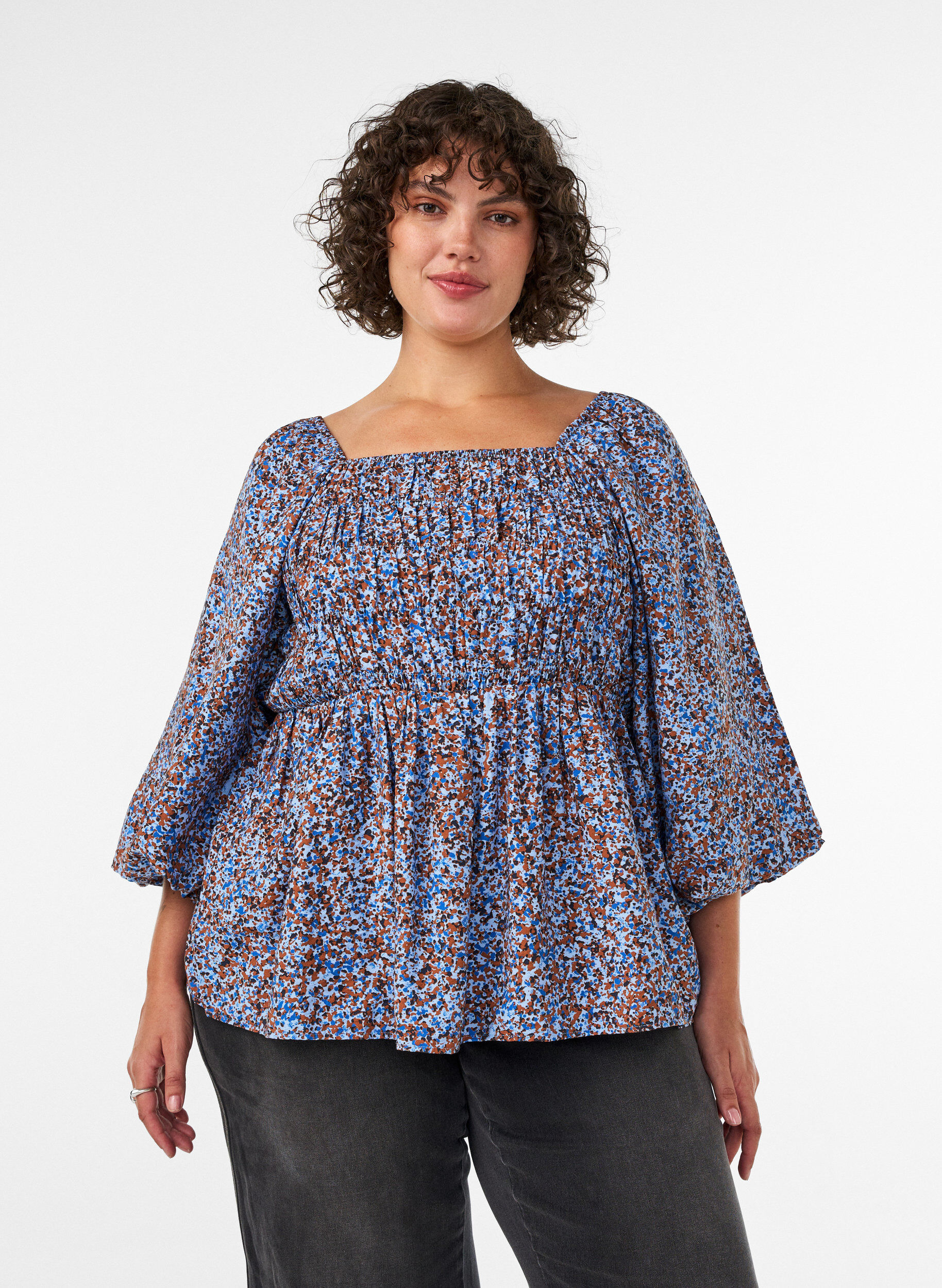 Bluse mit Smock und Karree-Ausschnitt, Blau, Model
