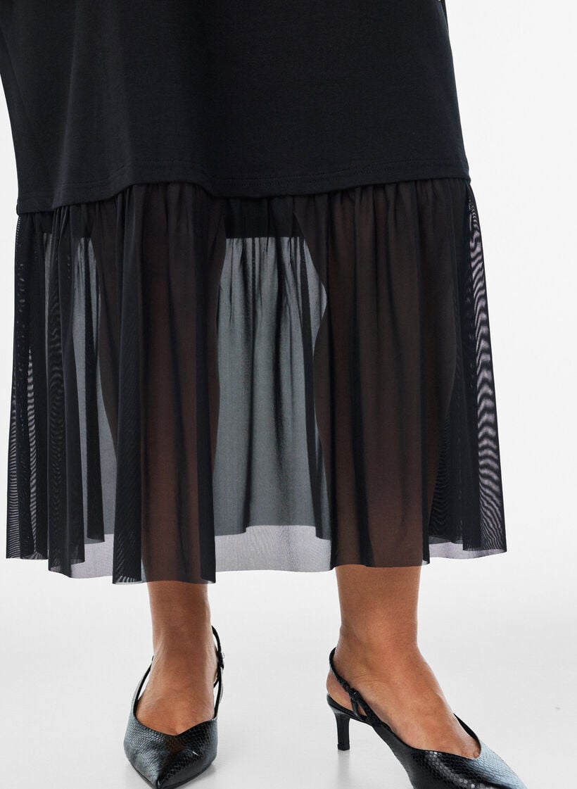 T-Shirt-Kleid mit transparentem Mesh-Saum, Schwarz, Model image number 2