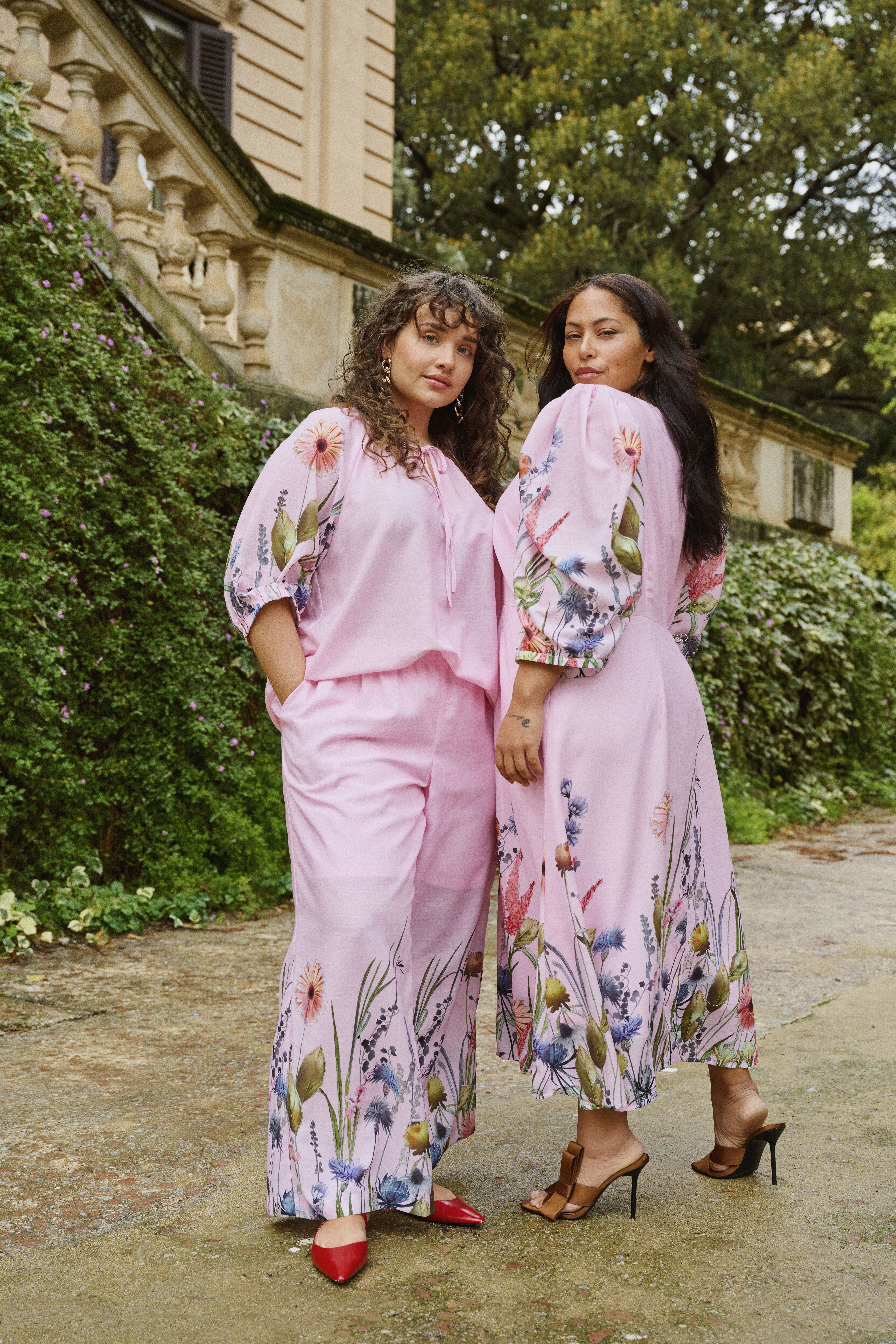 ZizziGebl&uuml;mte Details, , Model