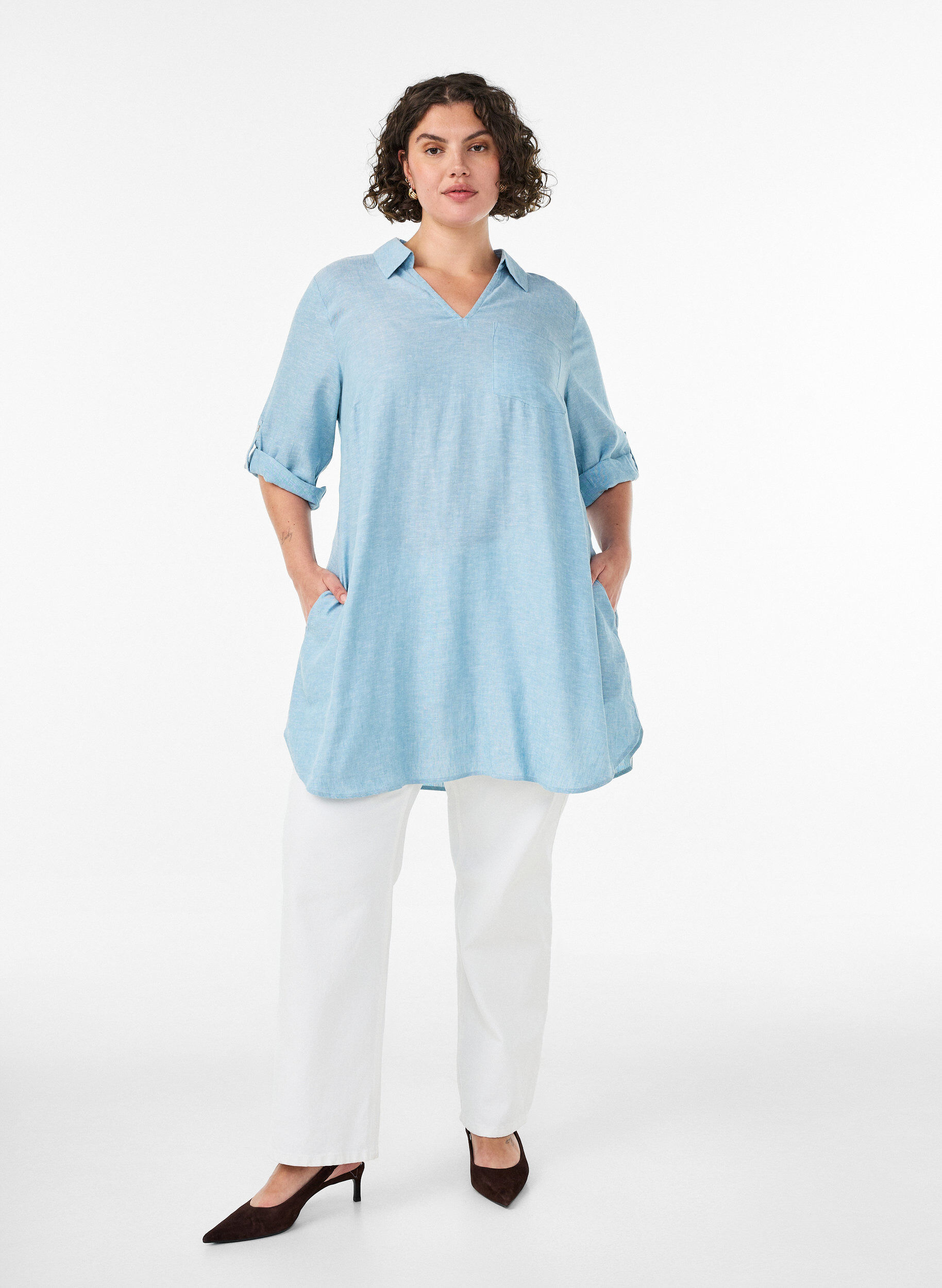 ZizziTunika aus Leinen und Viskose mit A-Linie, Blau, Model image number 1