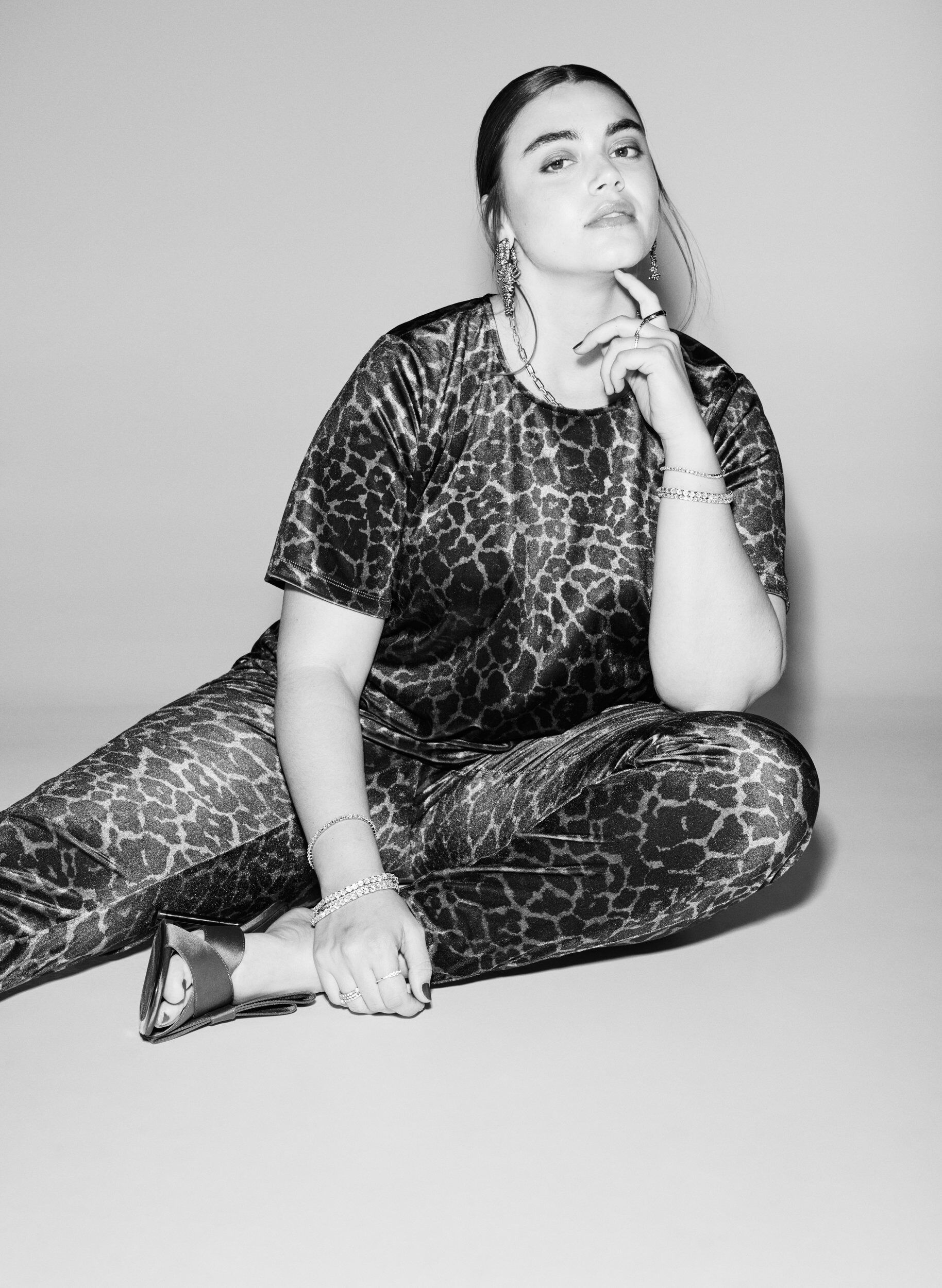 ZizziKurz&auml;rmeliges Top aus Velours, Braun, Image image number 0