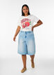 T-Shirt aus Baumwolle mit Print, Wei&szlig;, Model image number 1
