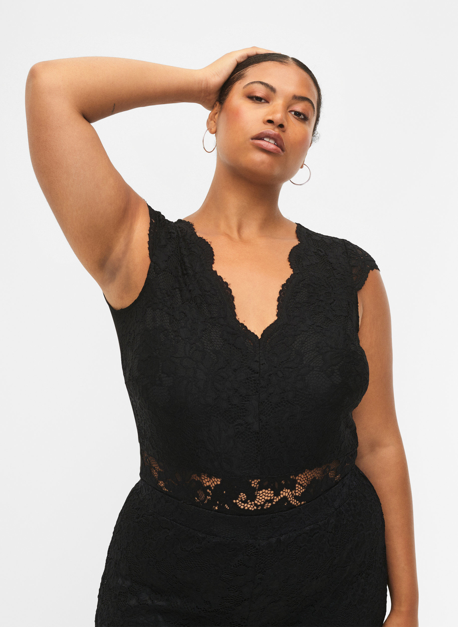 ZizziBodystocking mit Spitze und V-Ausschnitt, Black, Model image number 0