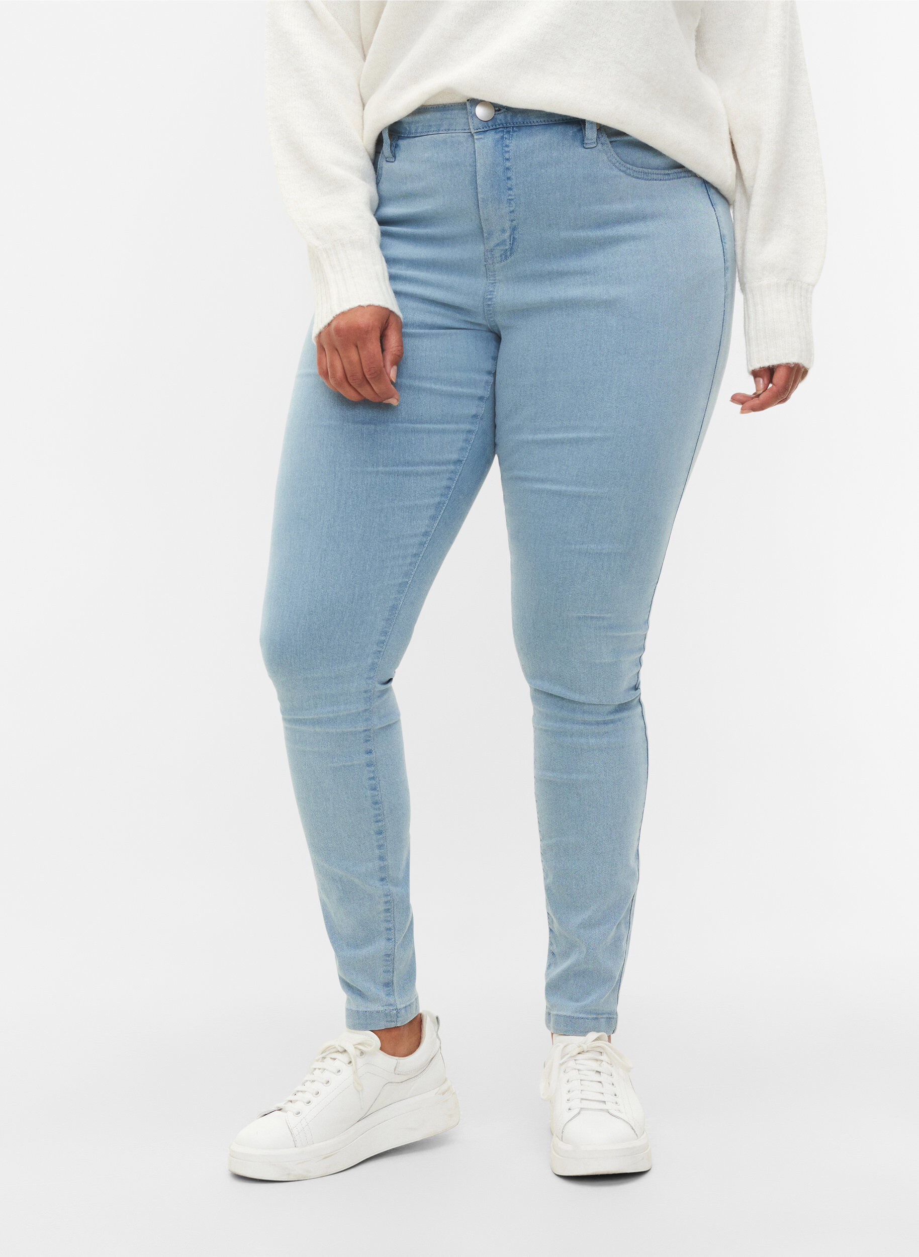 ZizziHochtaillierte Super Slim Amy Jeans, Blau, Model image number 3