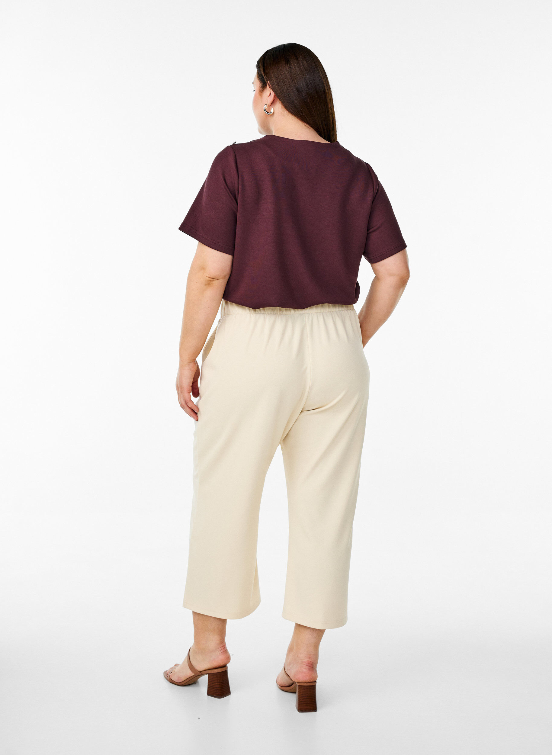 Zizzi7/8 Hose mit lockerer Passform, Beige, Model image number 1