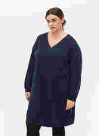 Pulloverkleid mit V-Ausschnitt, Navy Blazer, Model