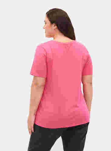 Einfarbiges basic T-Shirt aus Baumwolle, Hot Pink, Model image number 1
