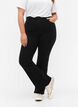 Hoch taillierte Jeans mit Bootcut, Schwarz, Model image number 2