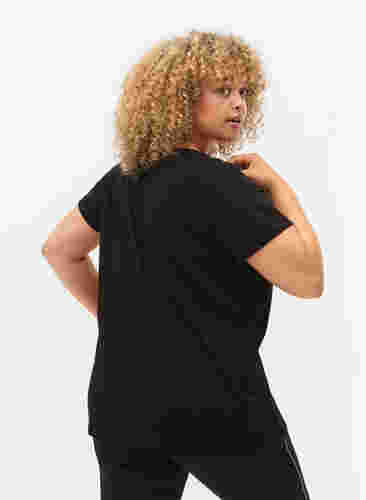 Trainings-T-Shirt mit Print, Black w. Cardio, Model image number 1