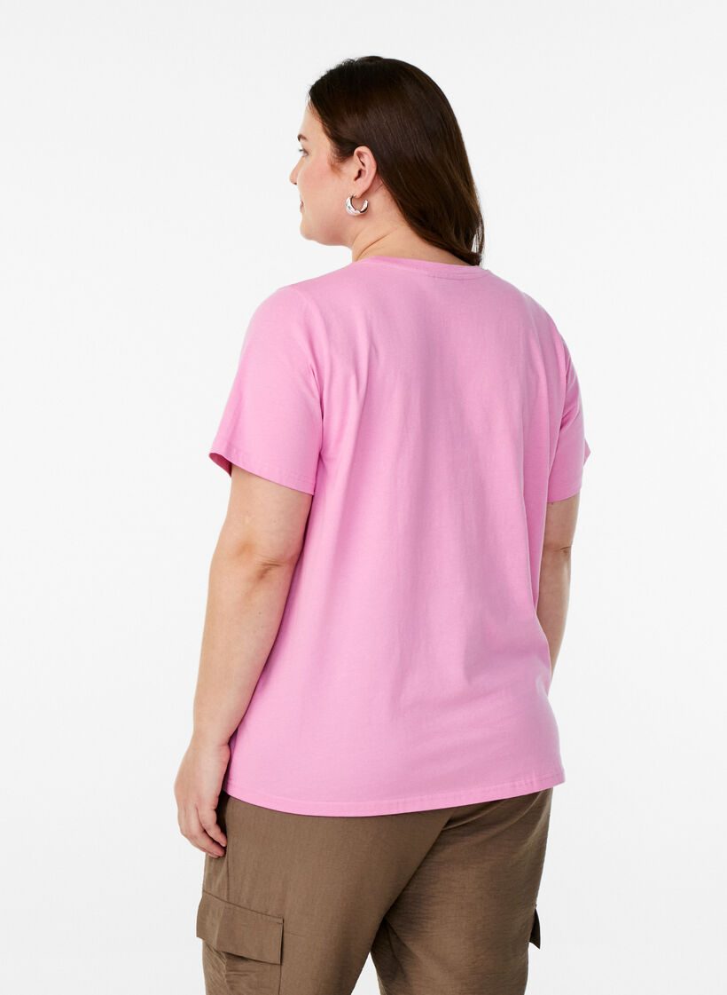T-Shirt mit Brusttasche, Pink, Model image number 2