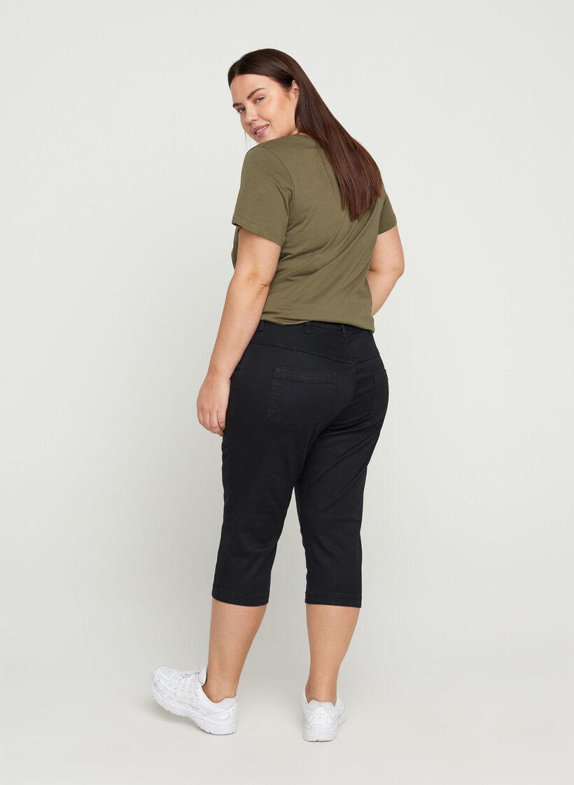 Slim Fit Emily Capri Jeans, Schwarz, Model image number 2