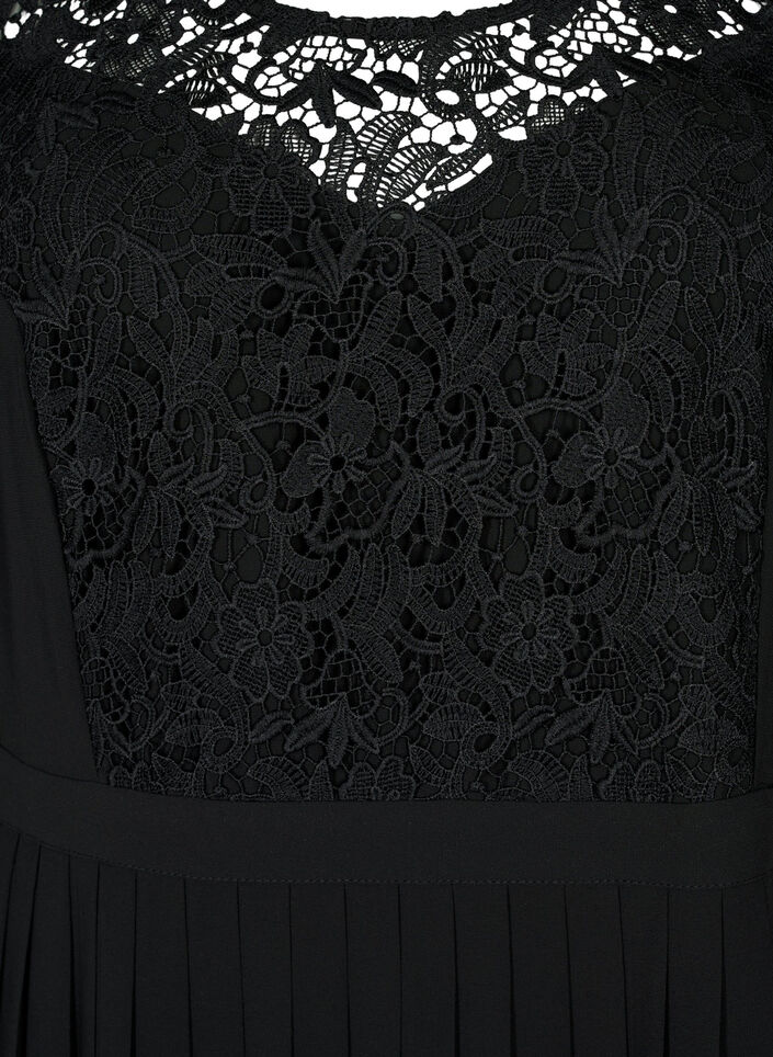 Kurzärmeliges Kleid mit Spitzenoberteil, Black, Packshot image number 2