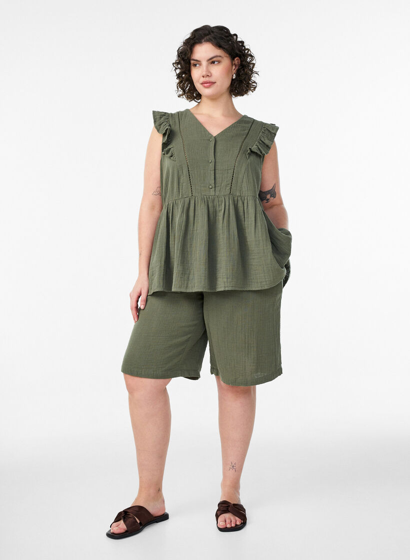 Lockere Shorts aus Baumwollmusselin mit hoher Taille, Gr&uuml;n, Model image number 1
