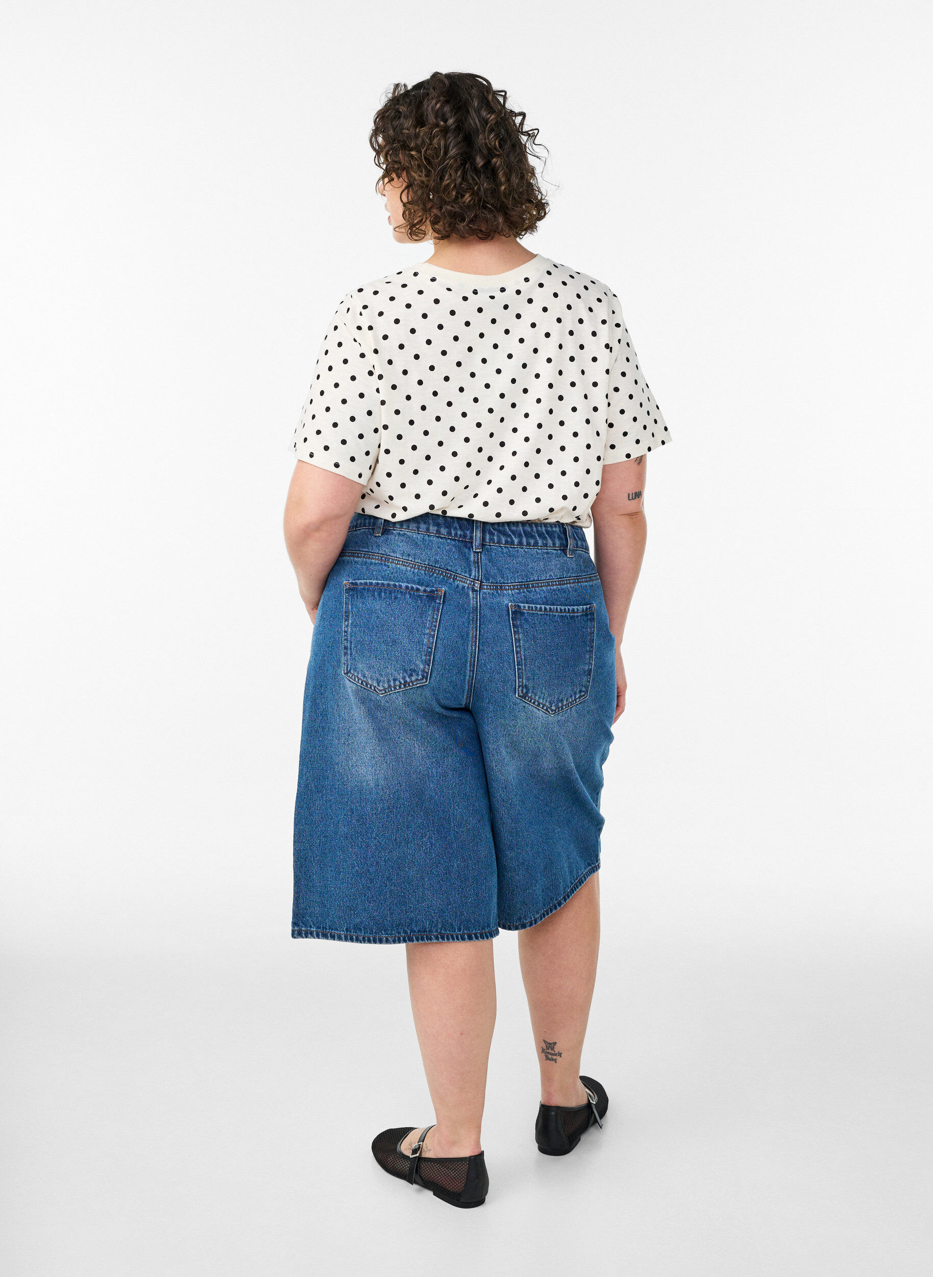 ZizziHoch taillierte Shorts aus Denim, Blau, Model image number 1