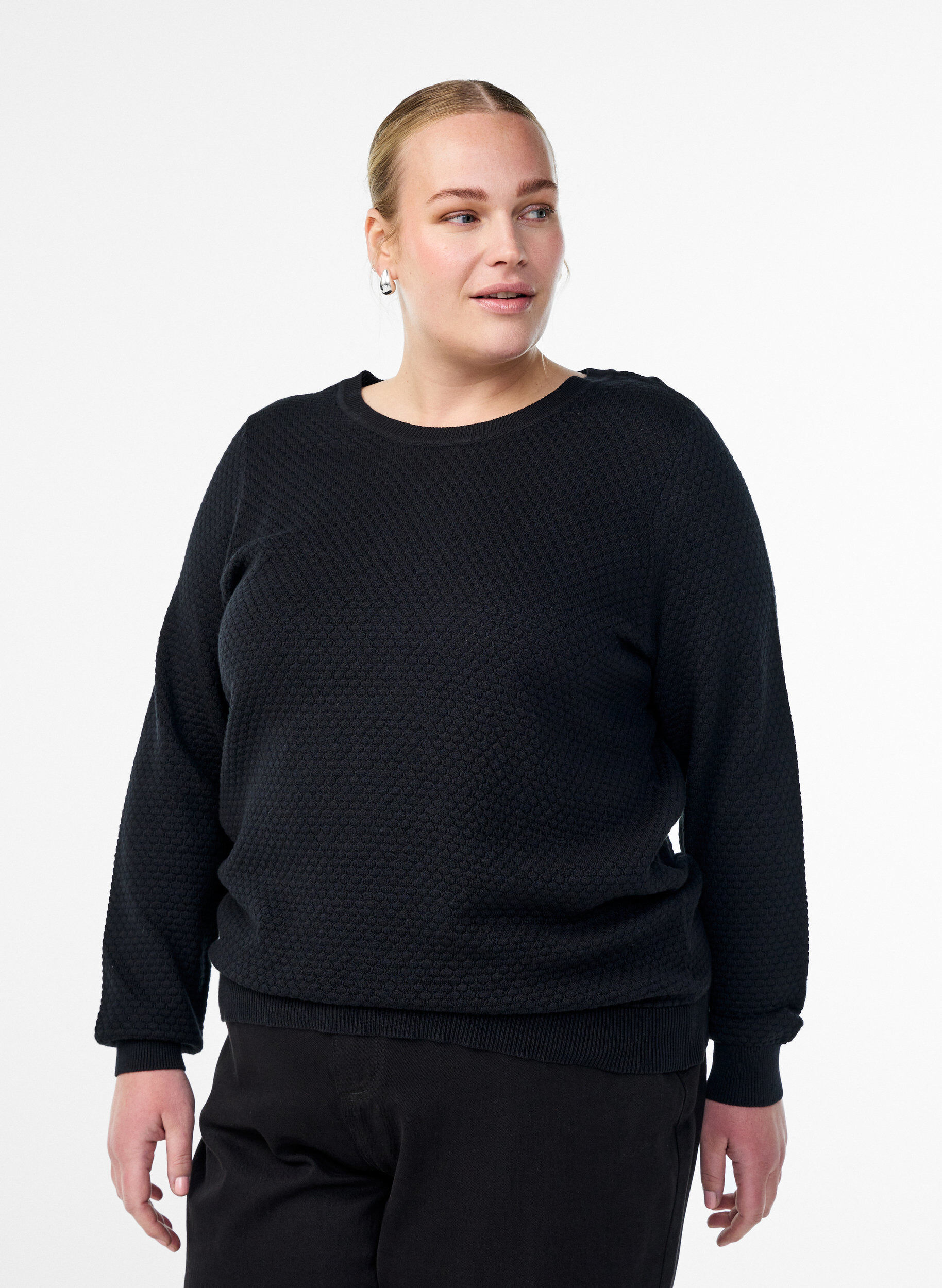 ZizziStrickbluse aus Baumwolle mit Strukturmuster, Schwarz, Model image number 0