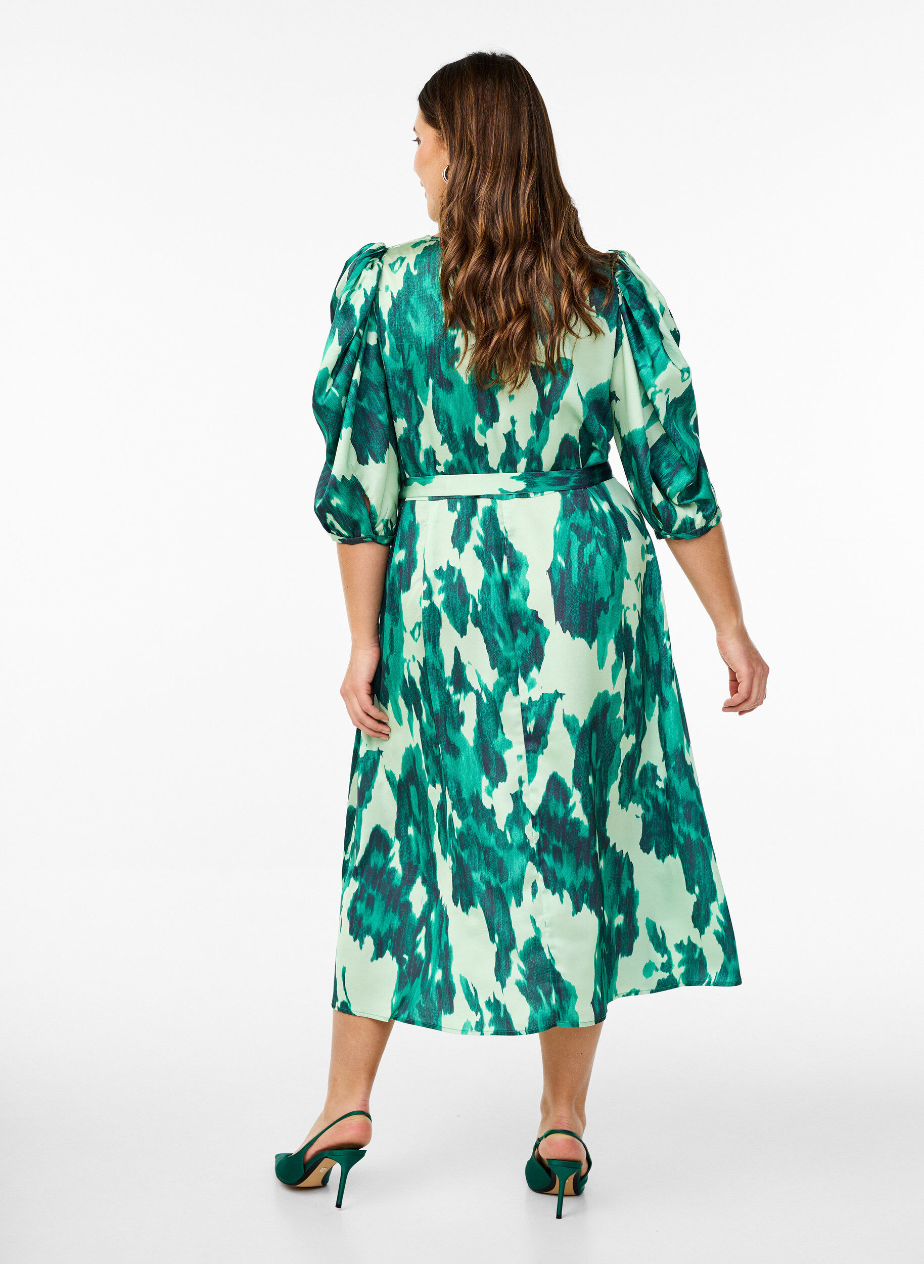 ZizziPartykleid mit kurzen &Auml;rmeln und Bindeg&uuml;rtel, Gr&uuml;n, Model image number 1