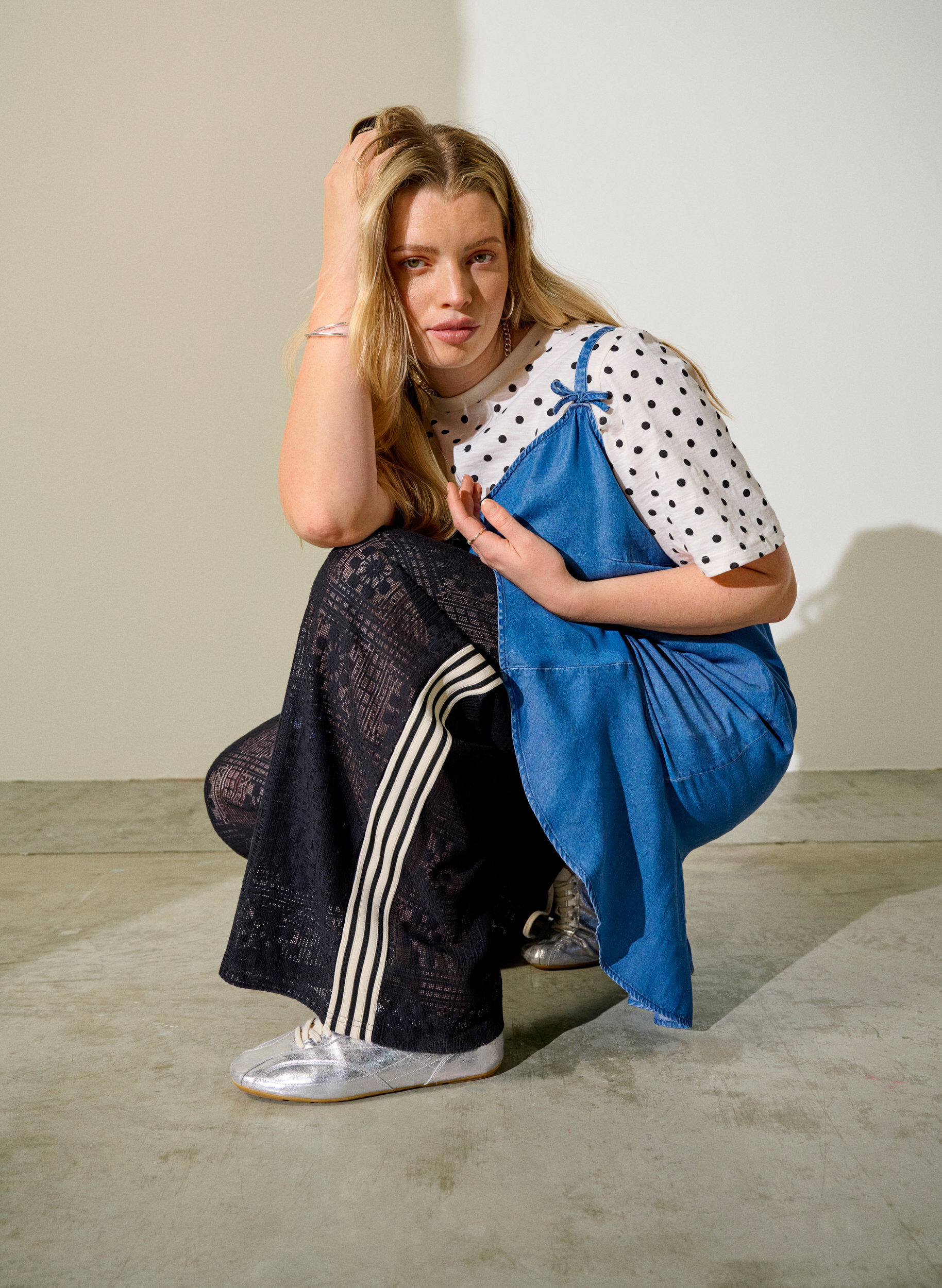 ZizziWeite Spitzenhose mit Kontraststreifen, Schwarz, Image image number 0