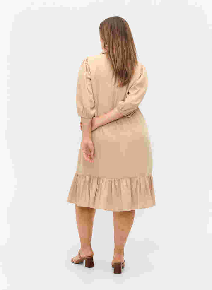 Kleid mit Rüschenbesatz und 3/4-Ärmeln, Humus, Model