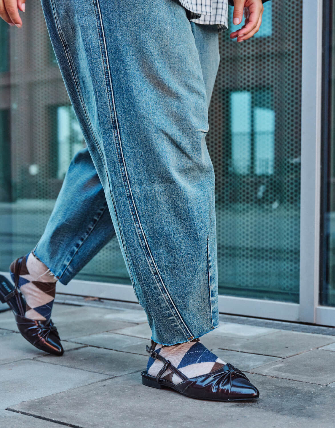 Graue Jeans