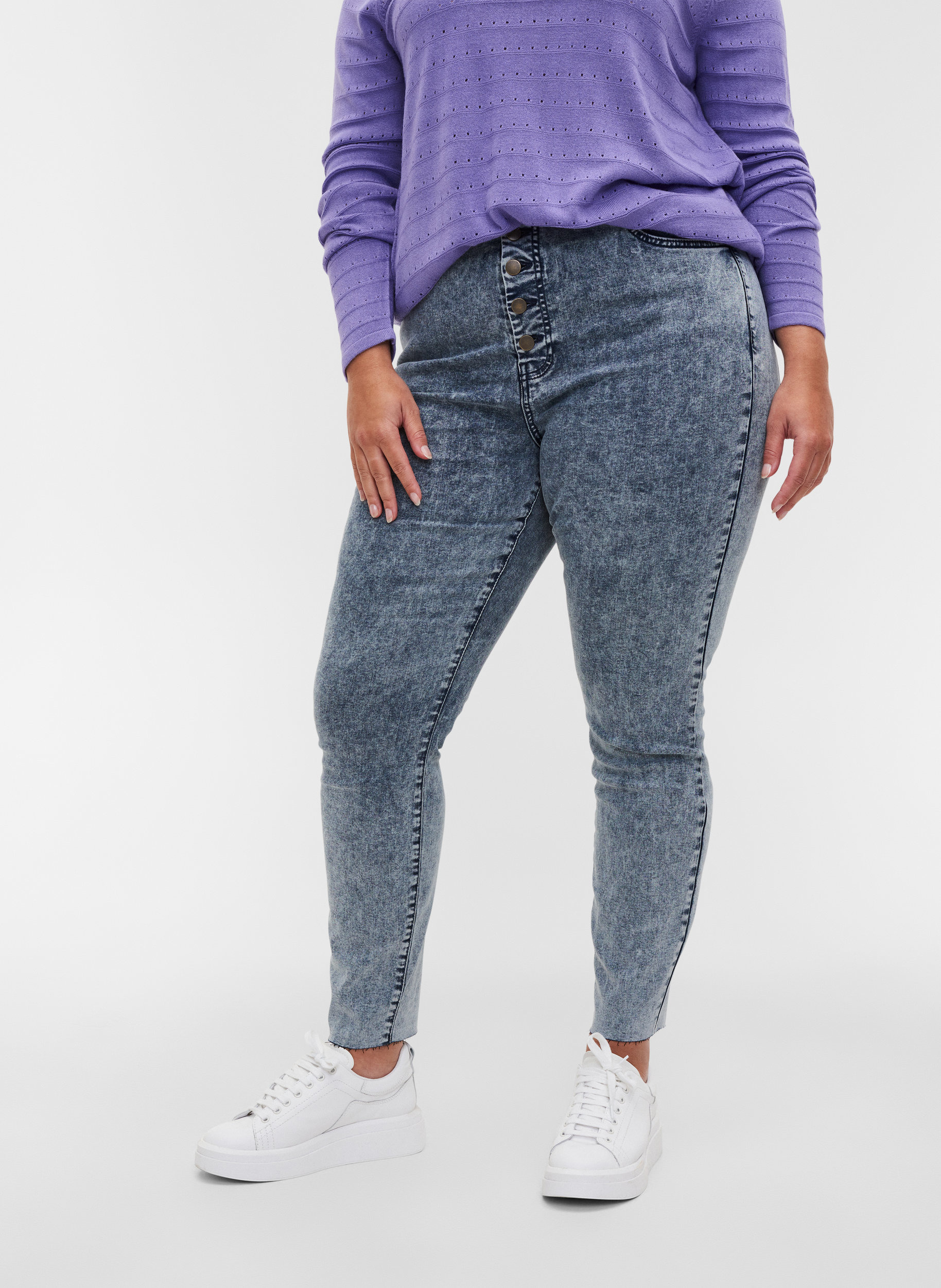 Cropped Bea Jeans mit extra hoher Taille, Blue Snow Wash, Model image number 3