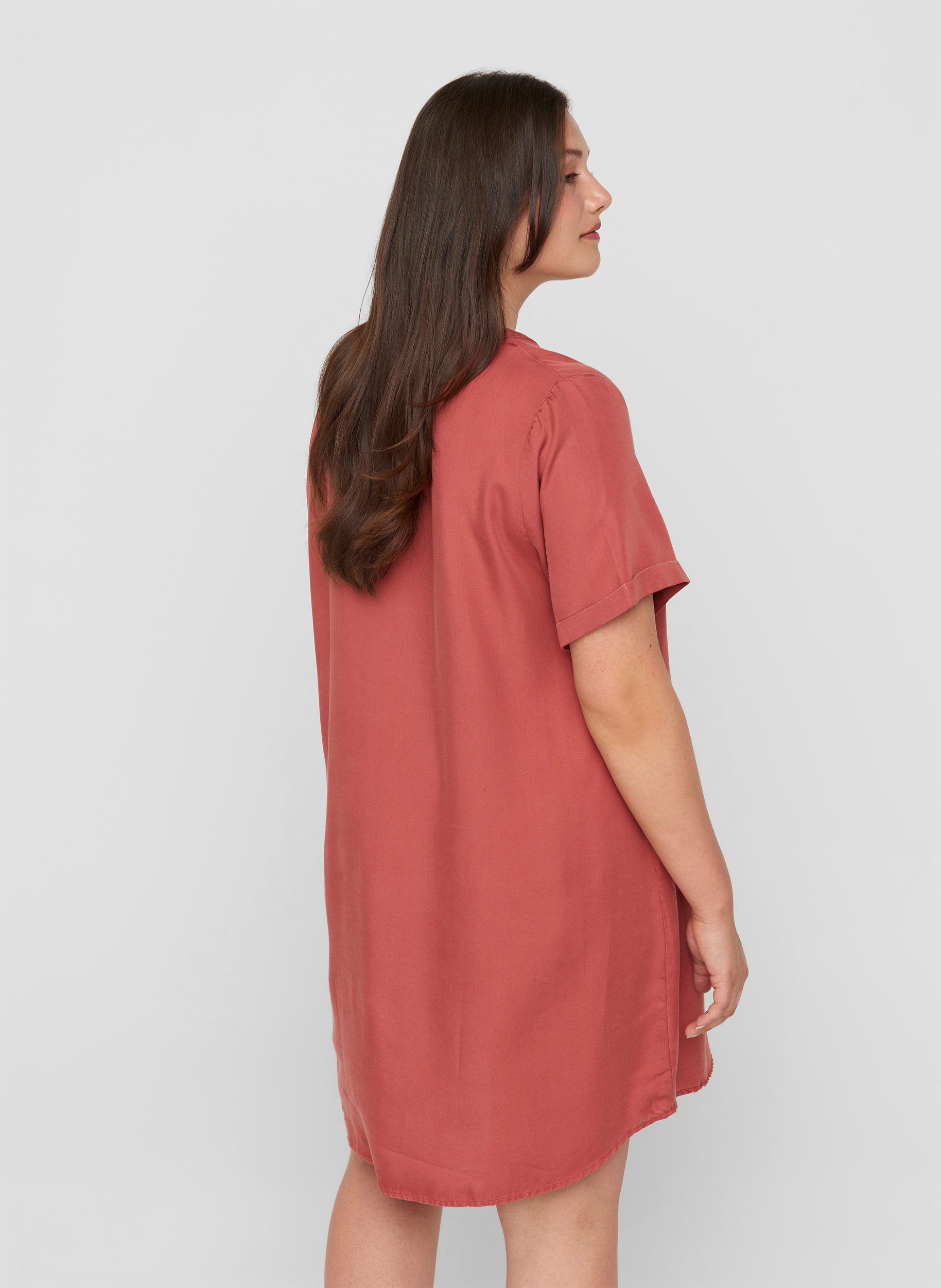 Kurzarm Kleid mit V-Ausschnitt, Marsala, Model image number 1