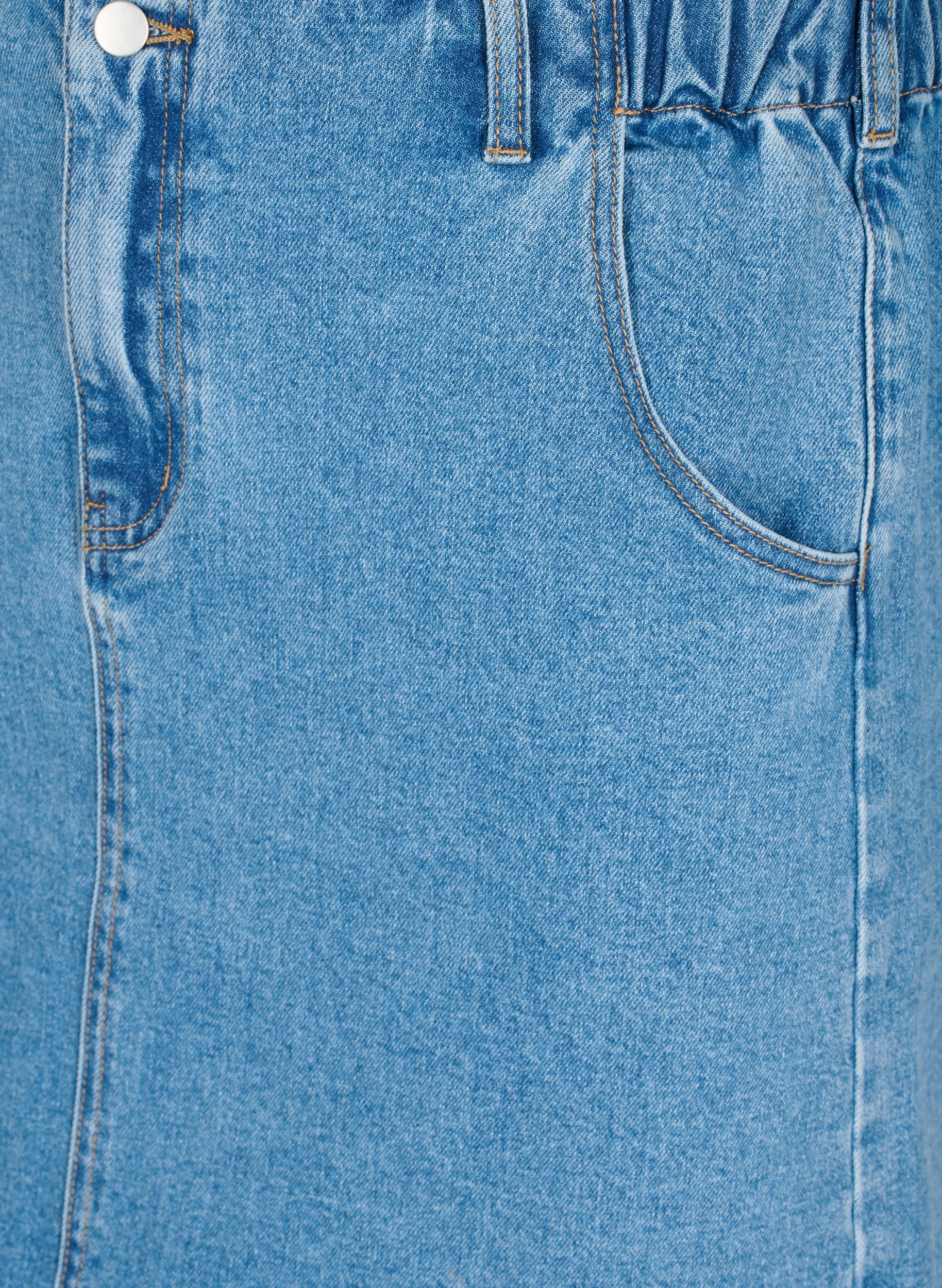 Denimrock mit Taschen, Light blue denim, Packshot image number 2
