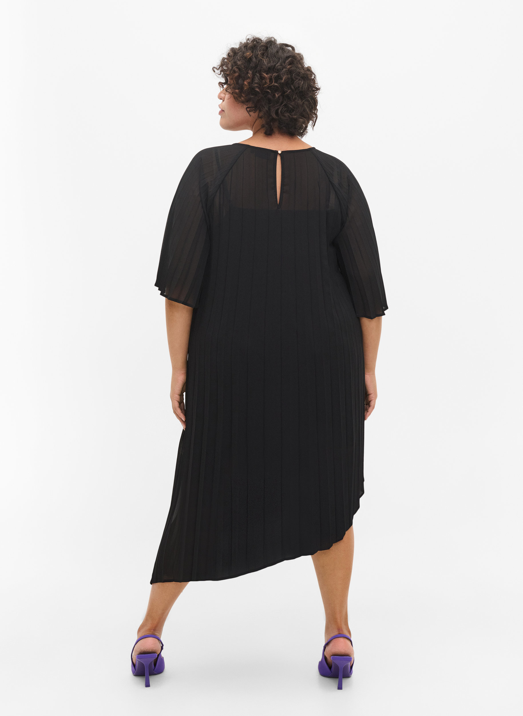 Kleid mit 2/4 Ärmeln und A-Linie, Black, Model image number 1