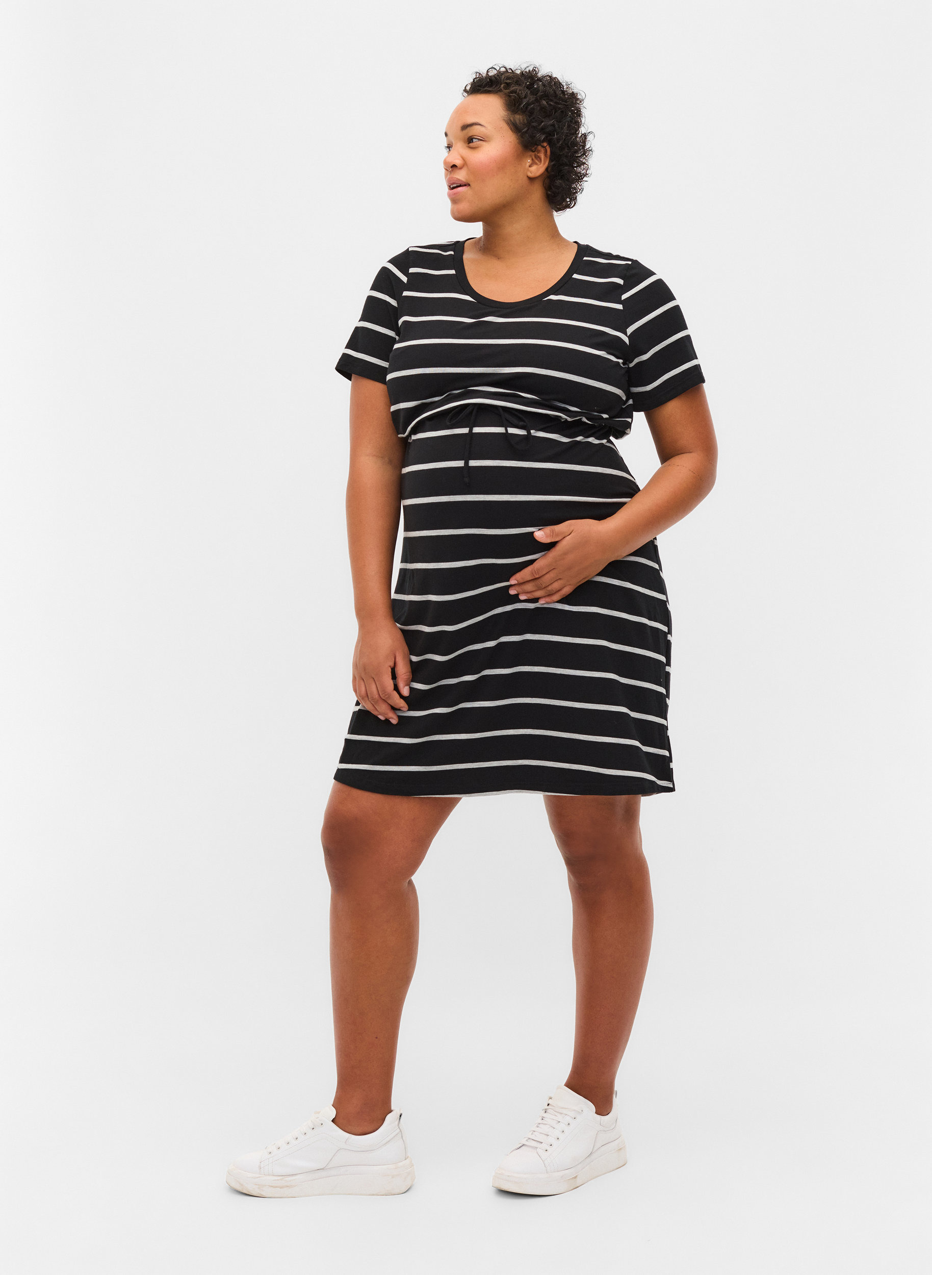 Gestreiftes Schwangerschaftskleid aus Viskose, Black Grey Stripe, Model image number 3