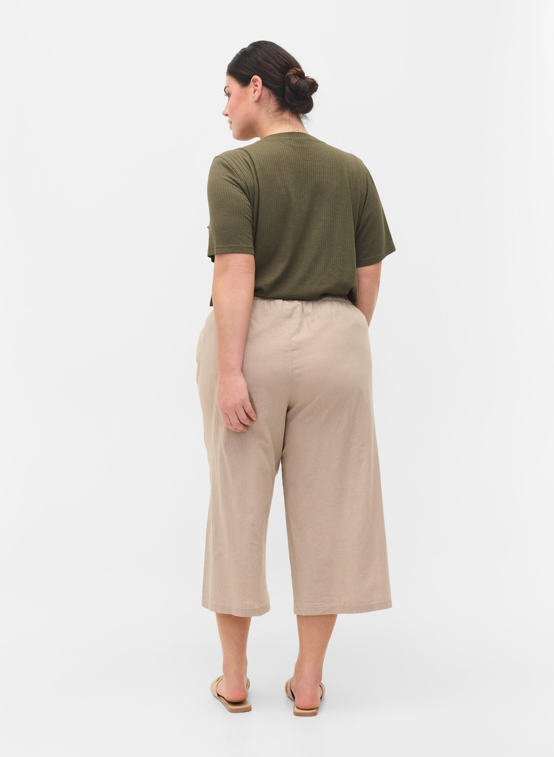 7/8 Hose aus einer Baumwollmischung mit Leinen, Simply Taupe, Model