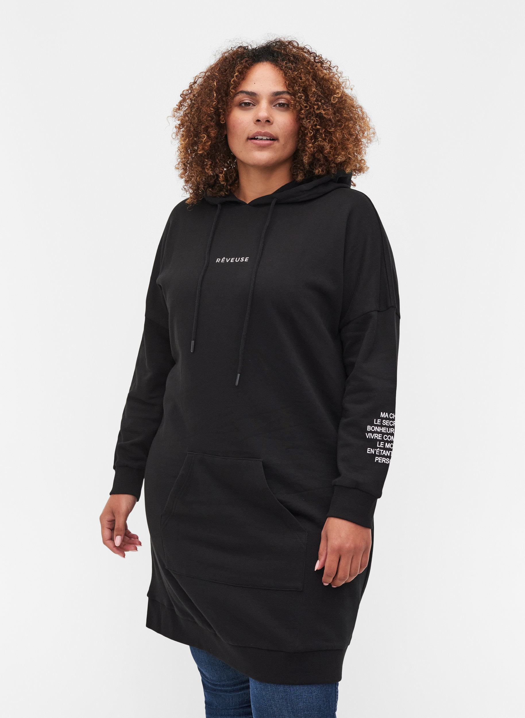 Sweatkleid aus Baumwolle mit Kapuze und Textprint, Black, Model