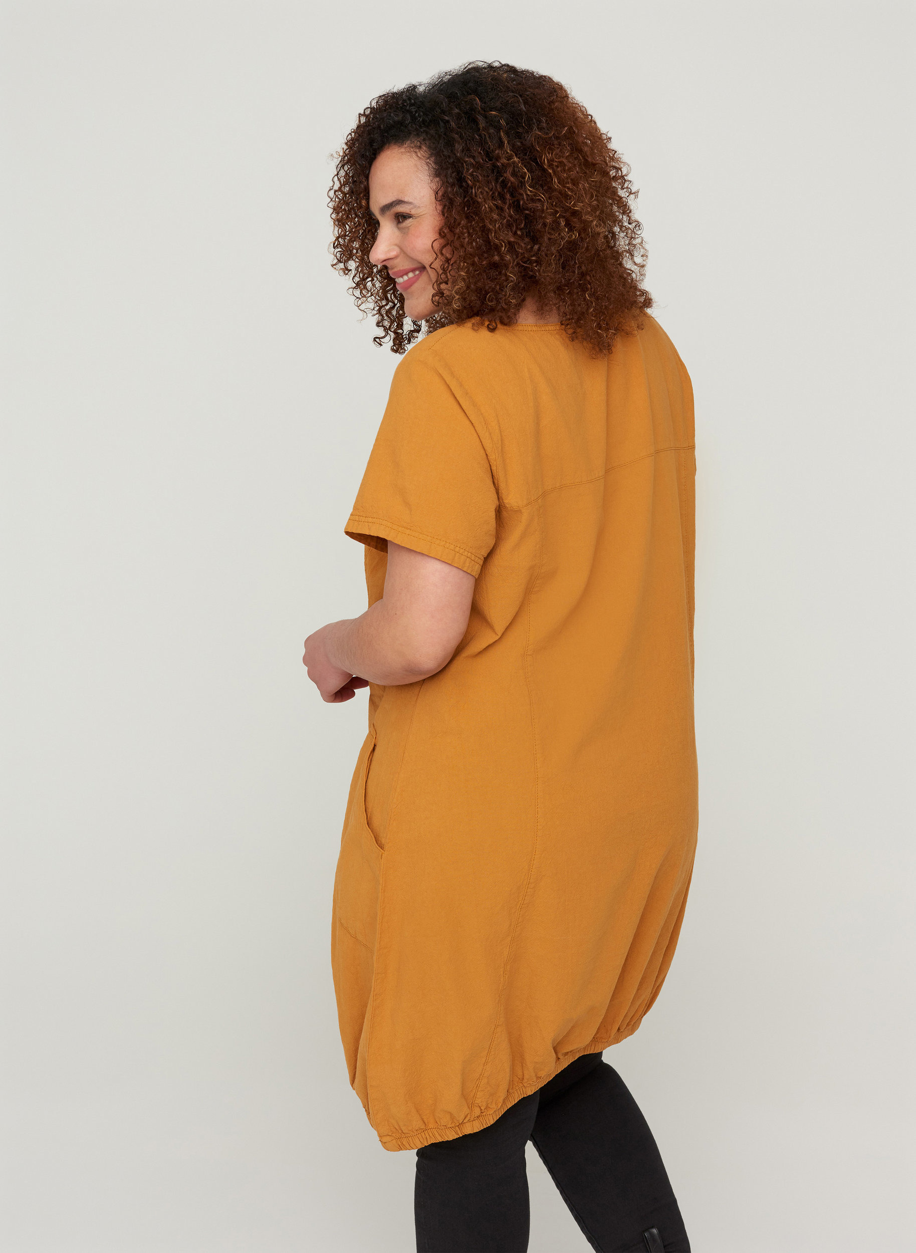 Kurzarm Kleid aus Baumwolle, Bucktorn, Model image number 1
