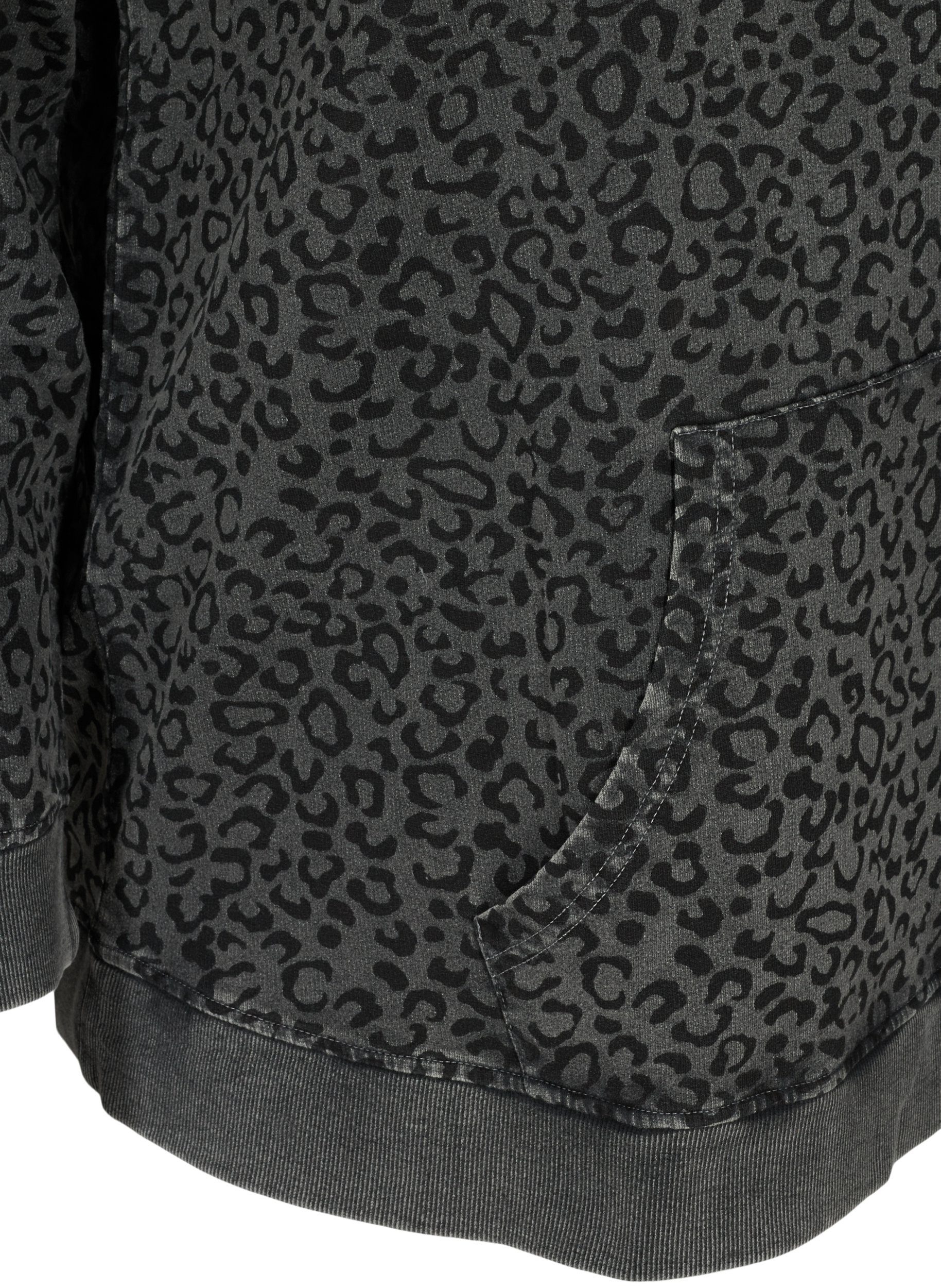 Sweatshirt aus Bio-Baumwolle mit Kapuze und Leo-Print, Grey Leo Acid Wash, Packshot image number 3