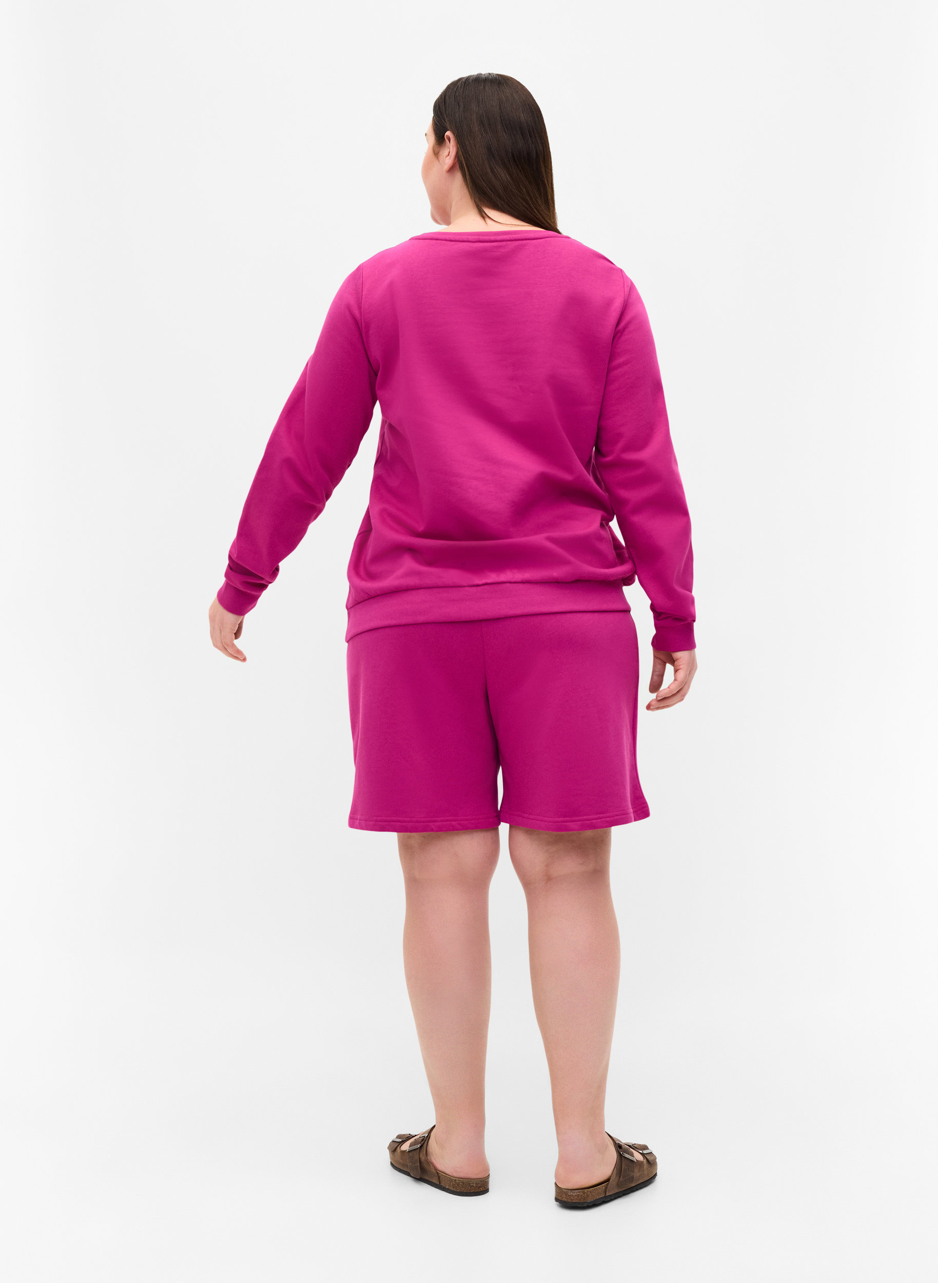 Sweatshorts mit Textdruck, Festival Fuchsia, Model