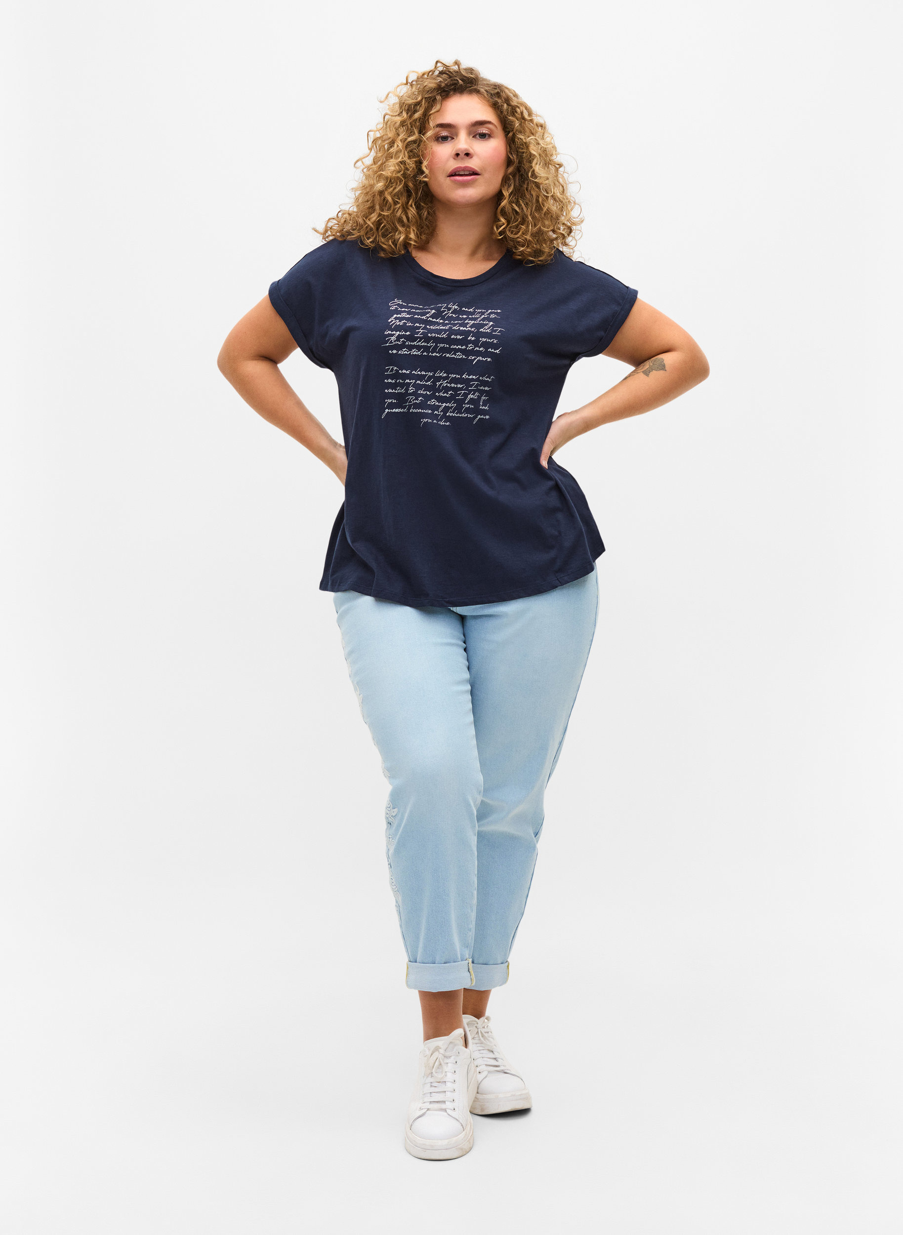 T-Shirt mit Aufdruck in Bio-Baumwolle, Navy Blazer Silver, Model image number 2