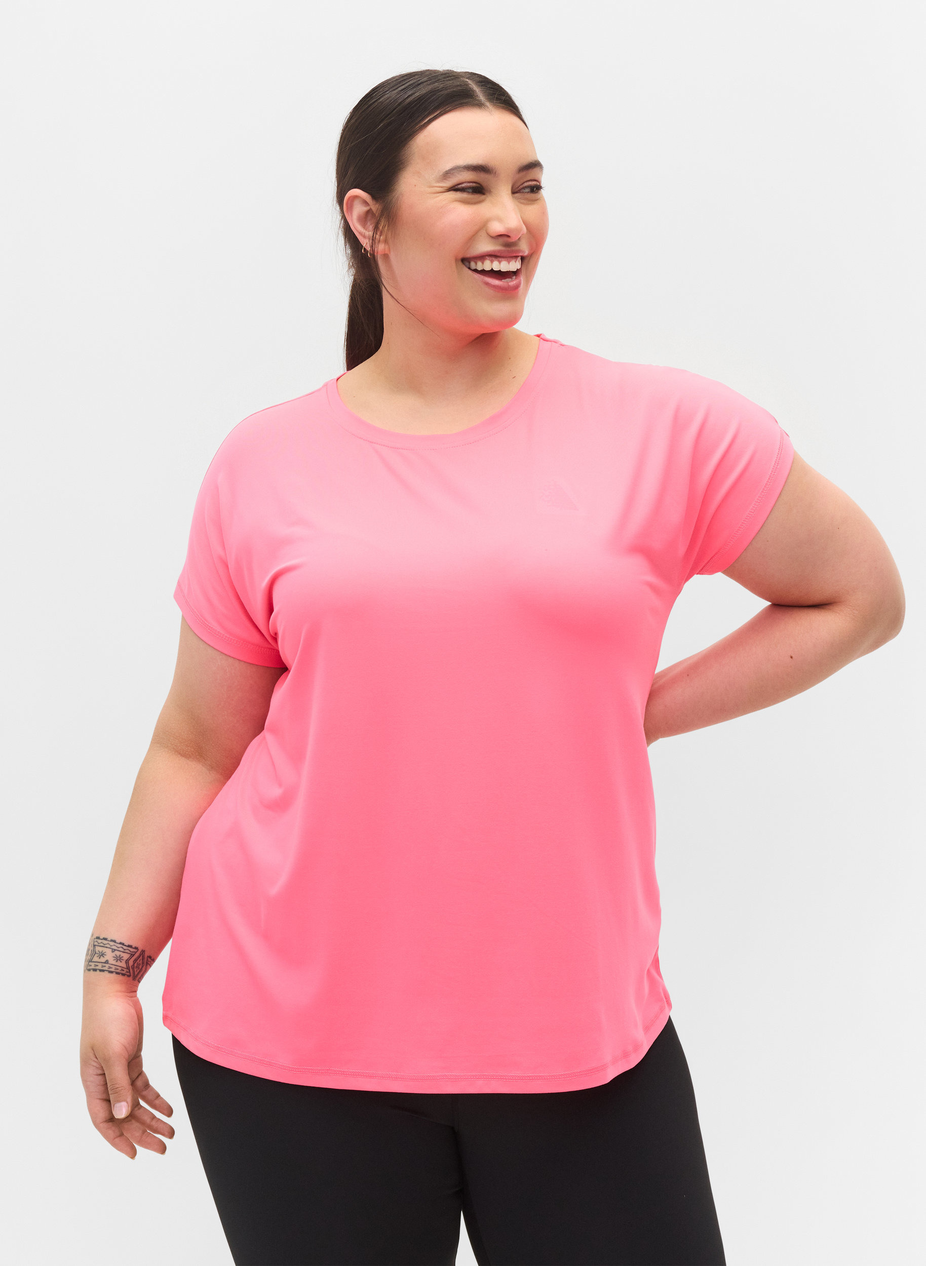 Einfarbiges Trainings-T-Shirt, Neon pink, Model