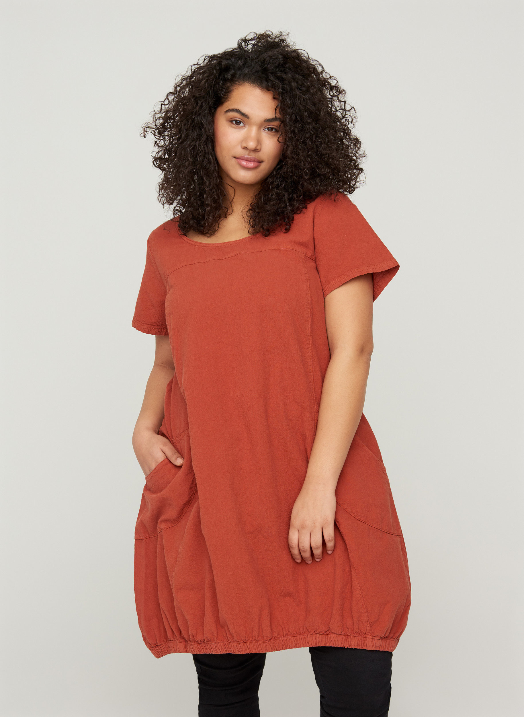 Kurzarm Kleid aus Baumwolle, Arabian Spice, Model image number 0