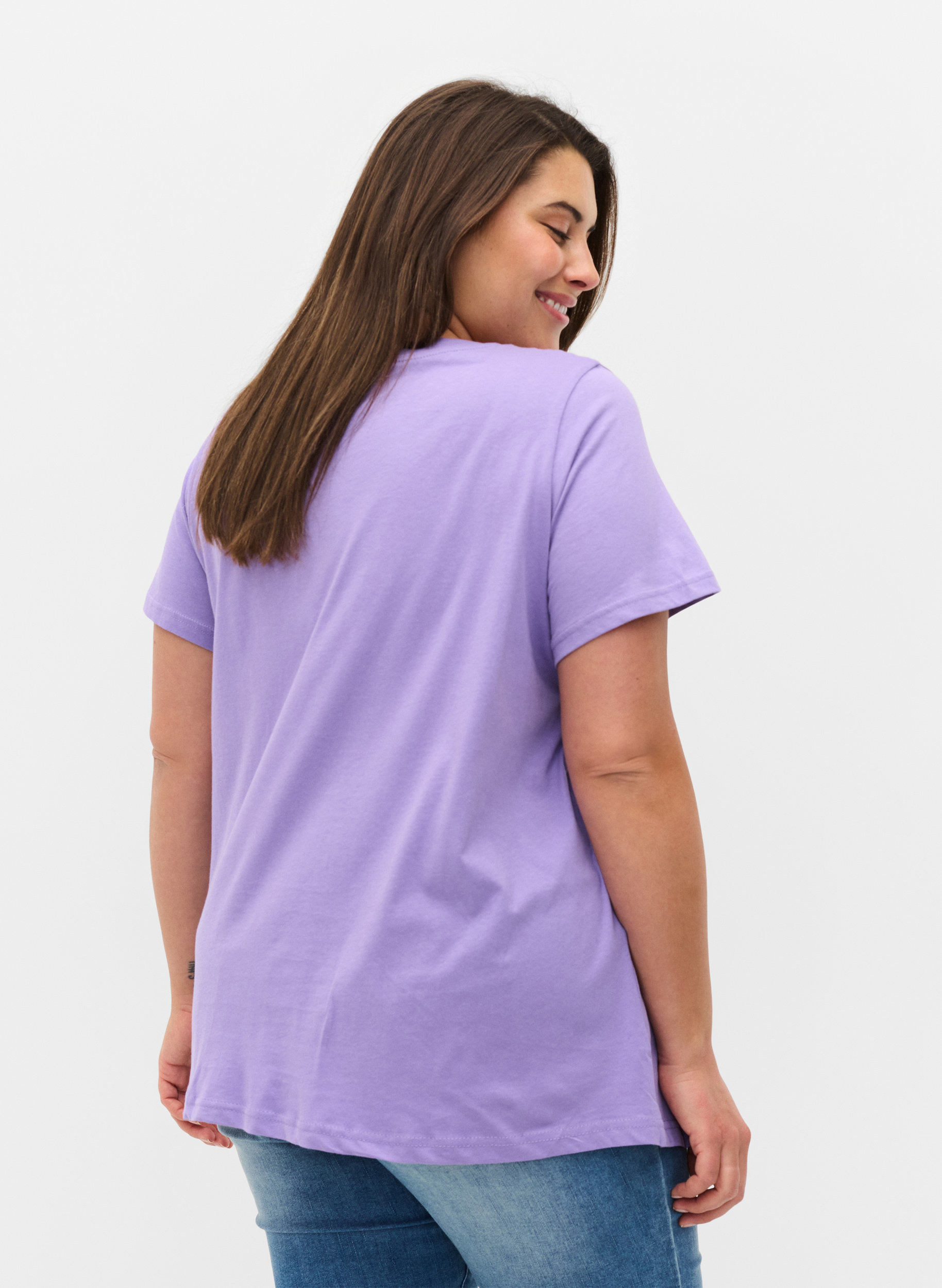 Kurzarm T-Shirt aus Baumwolle mit Aufdruck, Paisley Purple TEXT, Model image number 1
