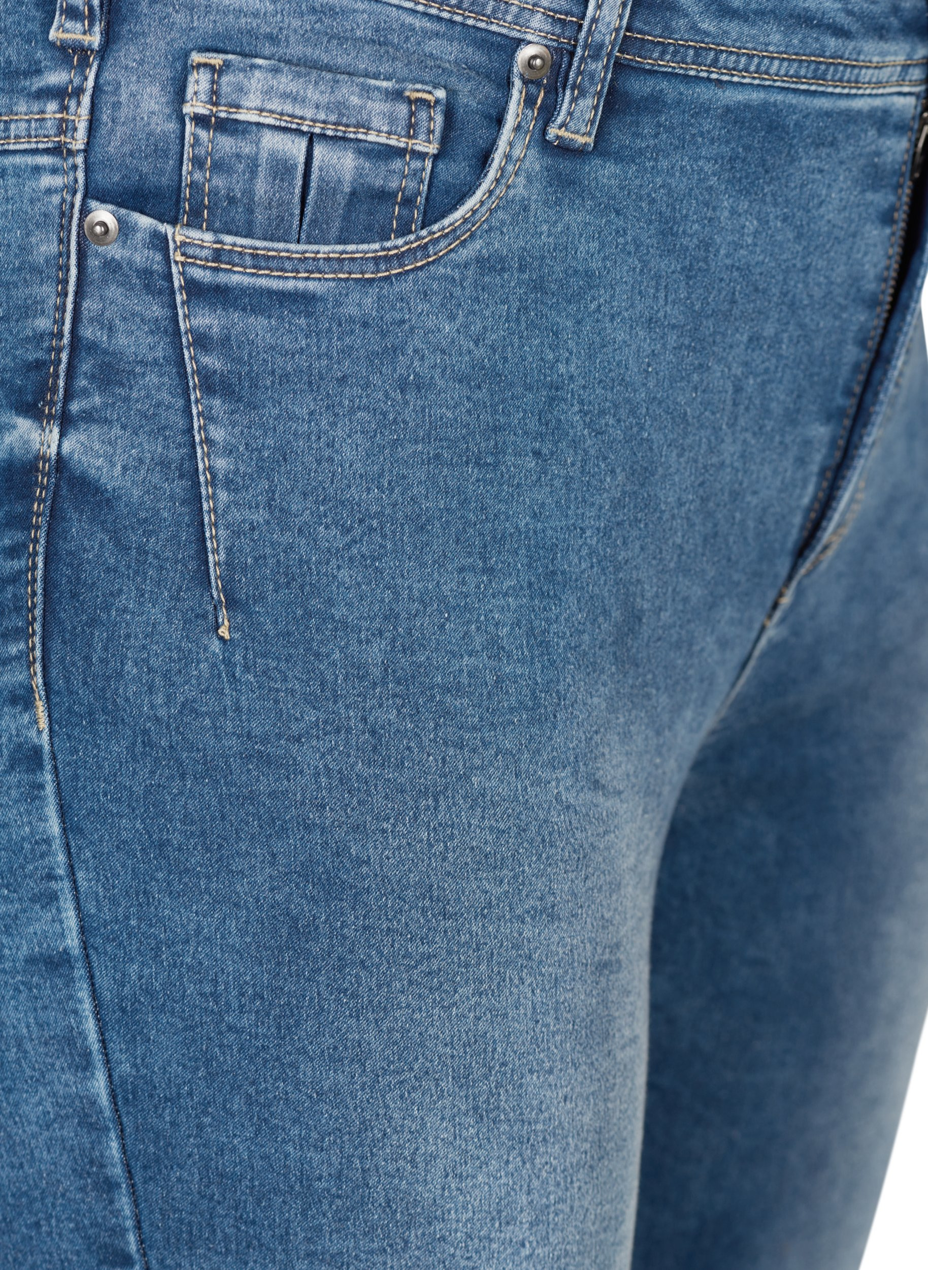 Cropped Amy Jeans mit Reißverschluss, Blue denim, Packshot image number 2