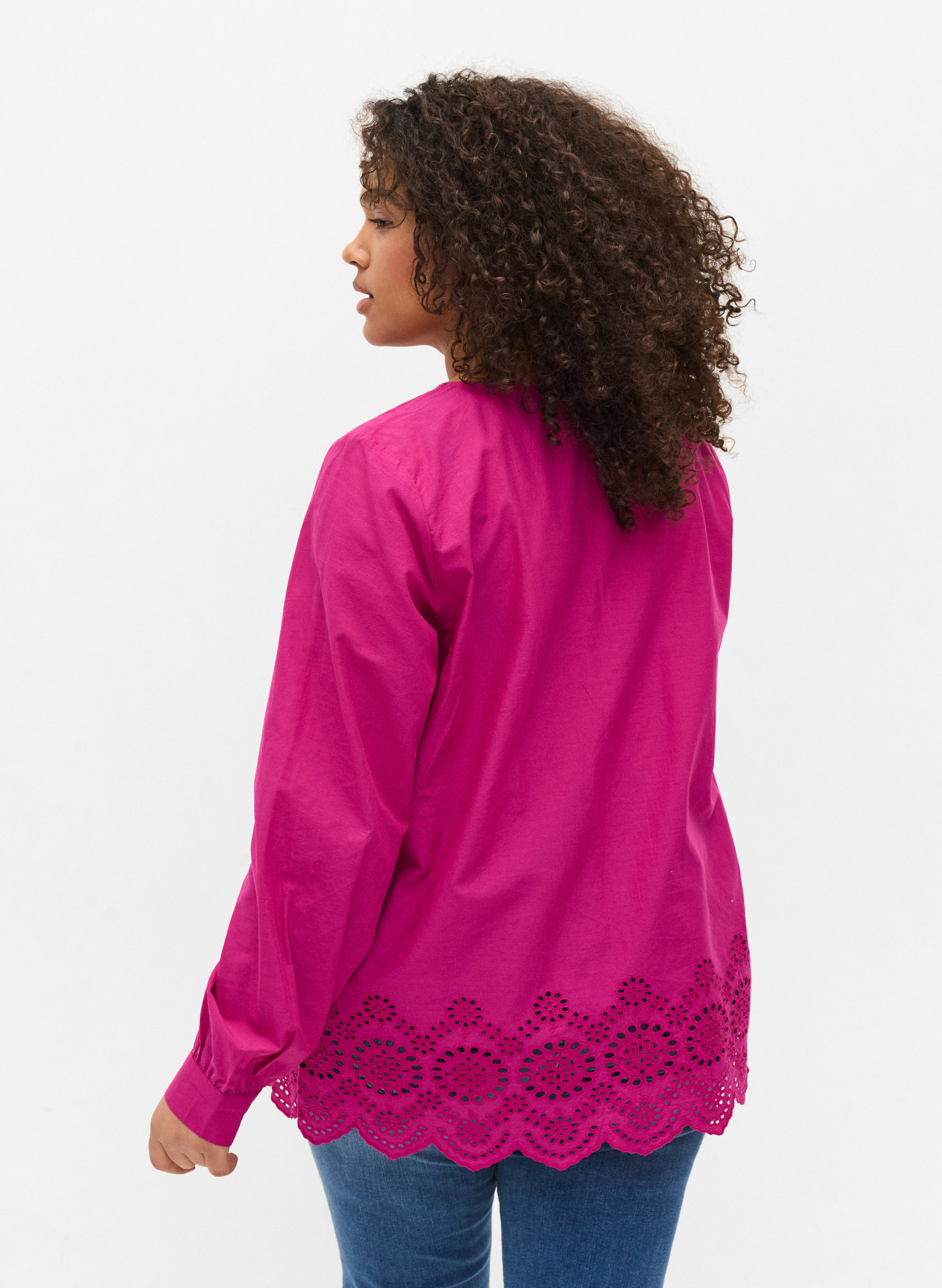 Langarm Baumwollbluse mit Lochstickerei, Festival Fuchsia, Model
