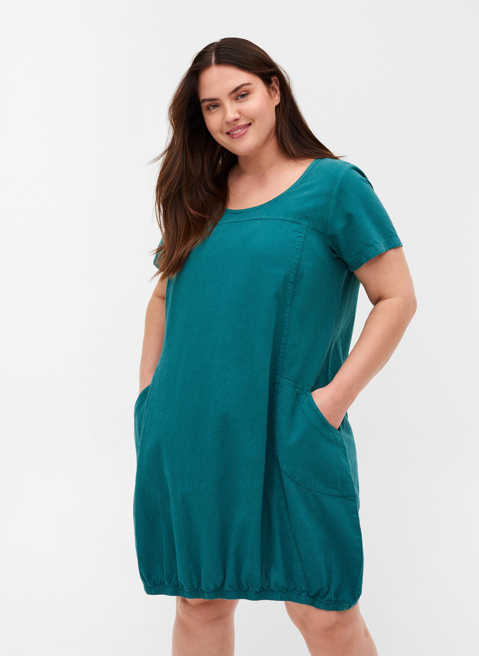 Kurzarm Kleid aus Baumwolle, Pacific, Model
