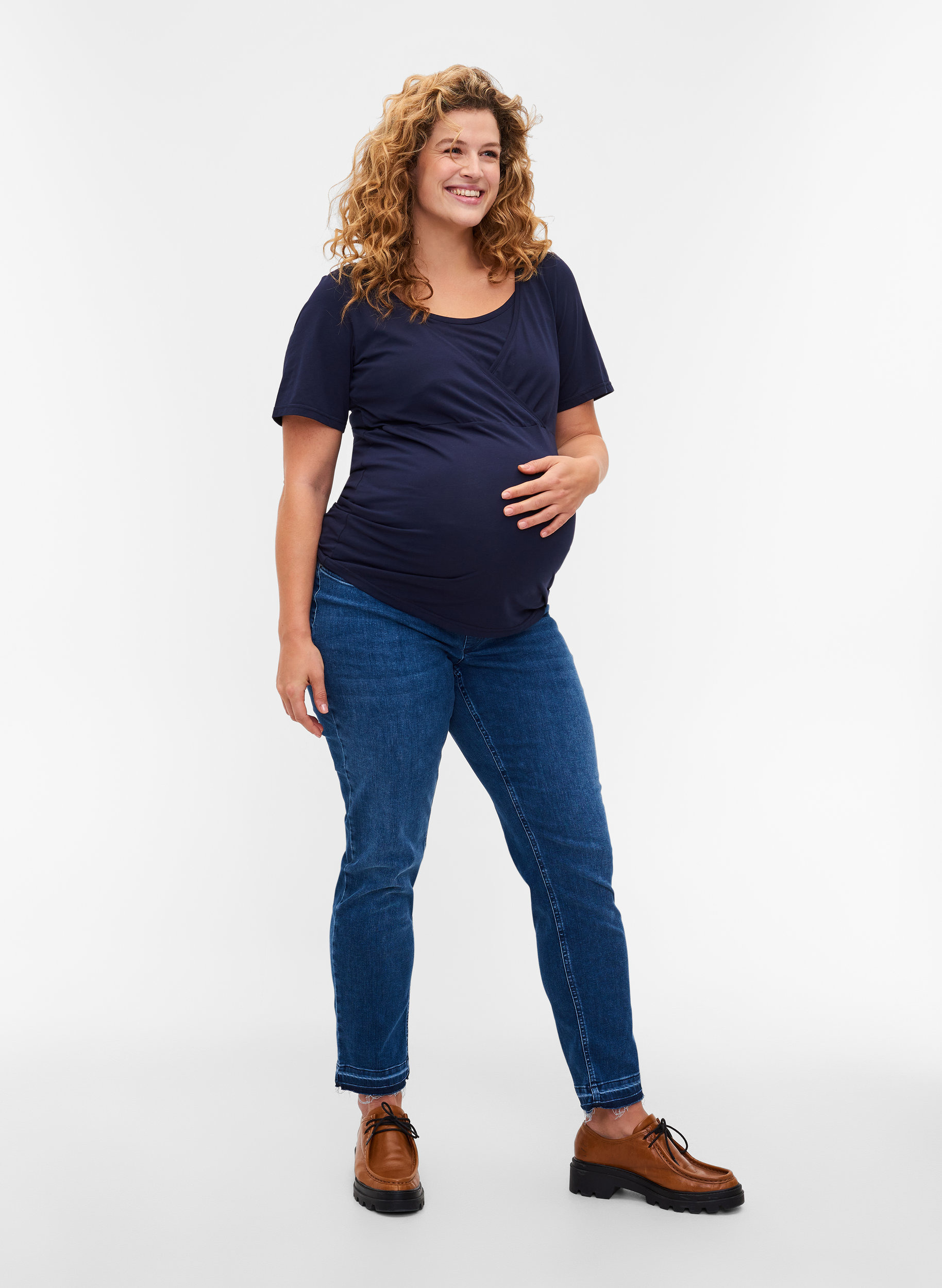 Kurzarm Schwangerschafts-T-Shirt aus Baumwolle, Night Sky, Model image number 3