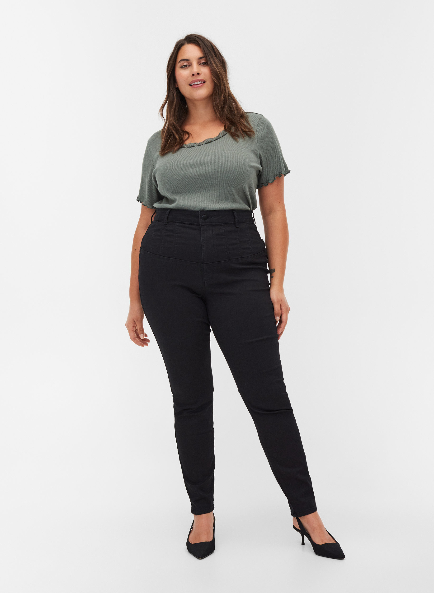 Super hochtaillierte Bea Jeans, Black, Model image number 0