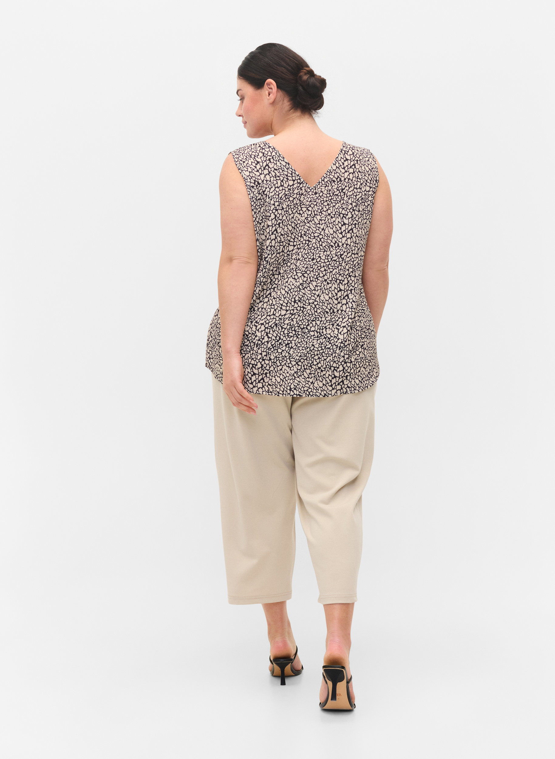 Einfarbige Culotte-Hose mit Taschen, Off White, Model image number 0